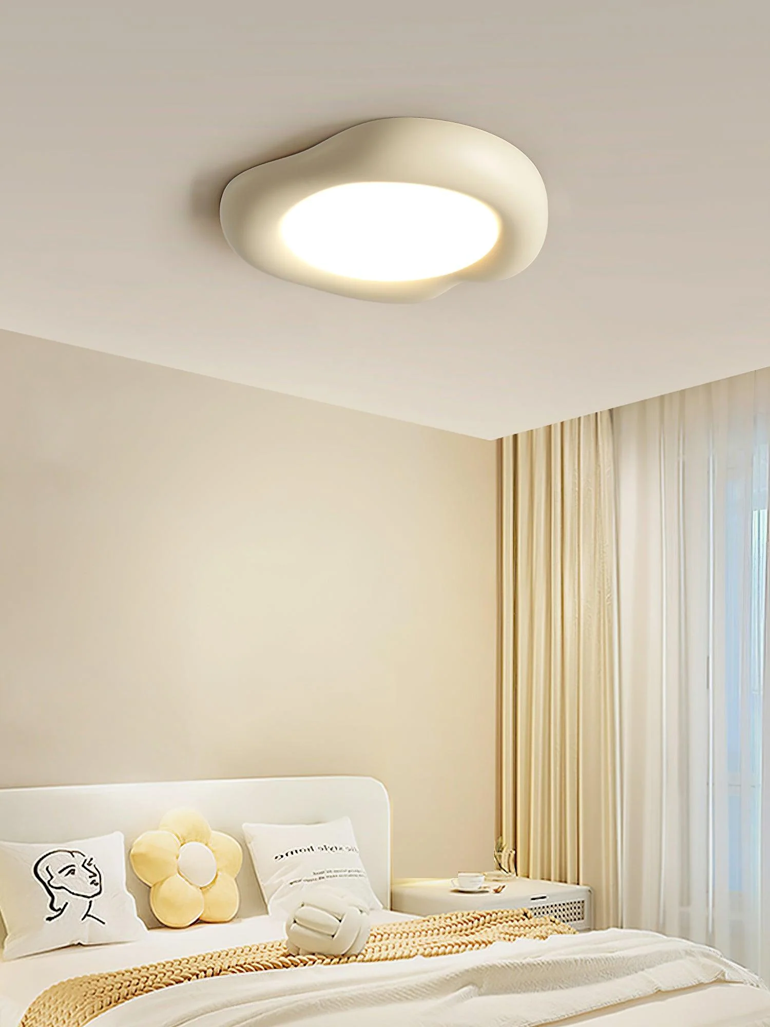Zelaeis Shaped Apple Resin Ceiling Lamp - Image 13