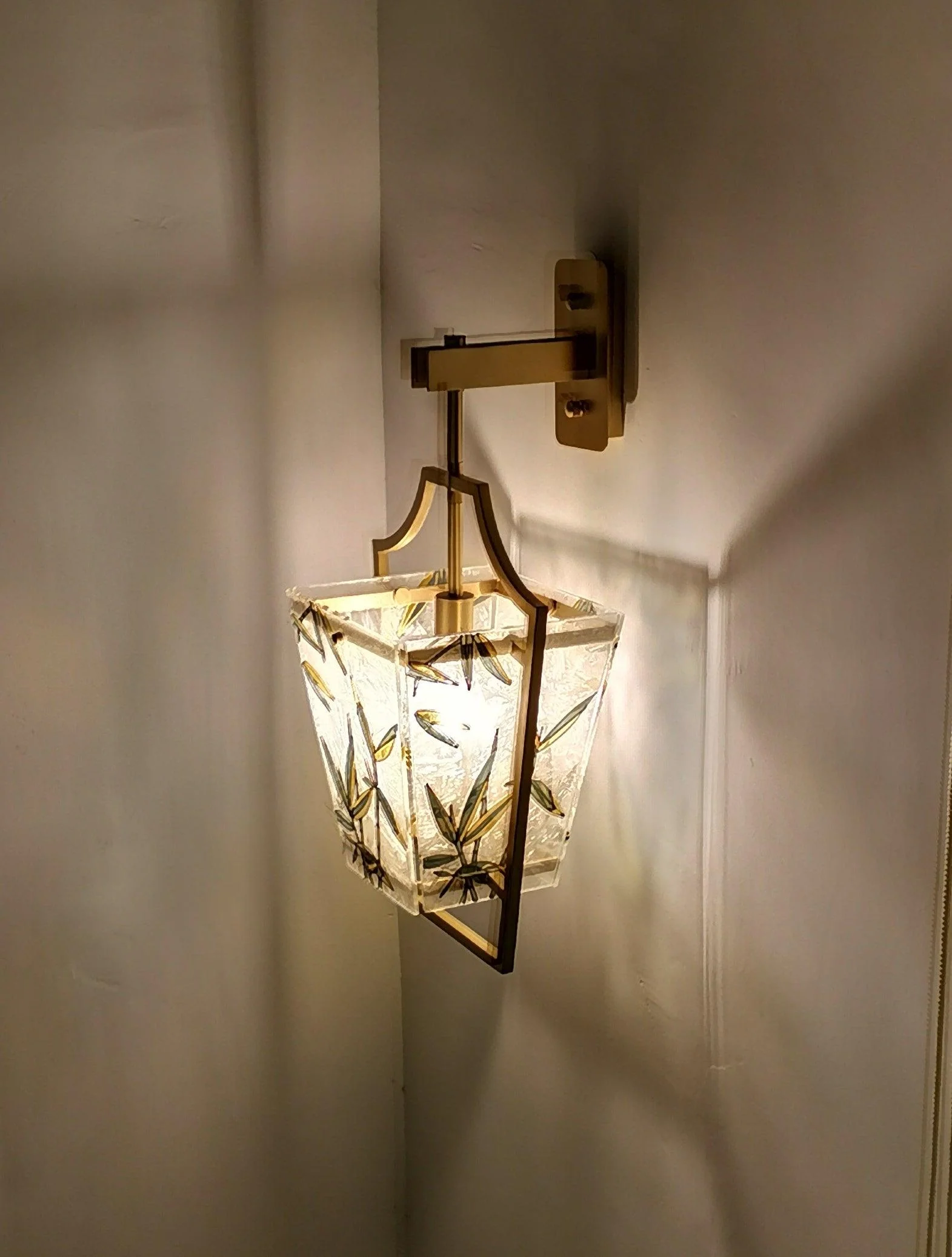 Zenith Elegant Brass Single Sconce - Image 3