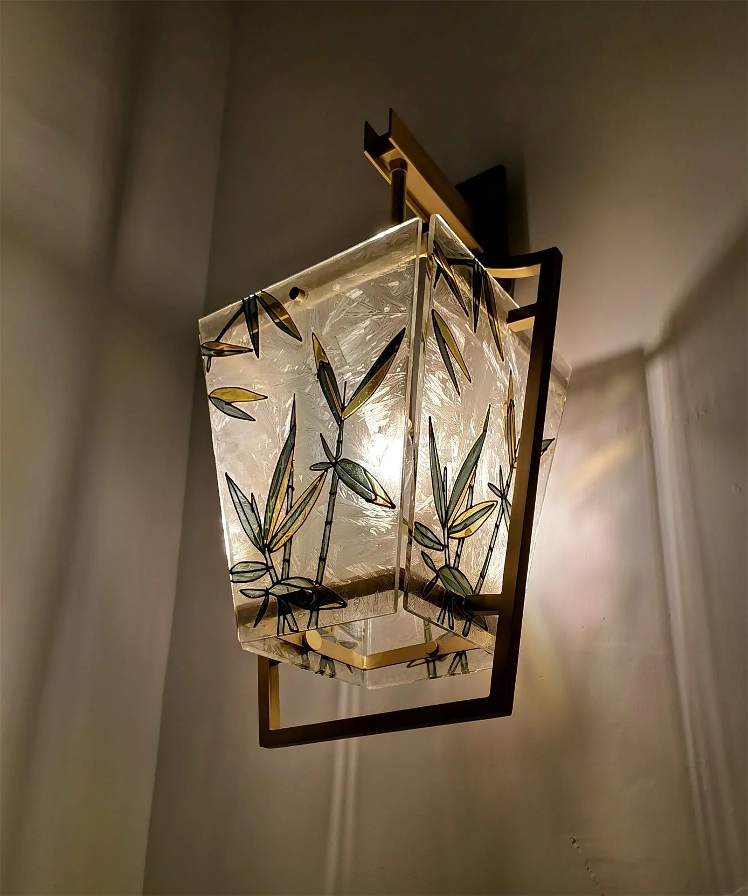 Zenith Elegant Brass Single Sconce - Image 5