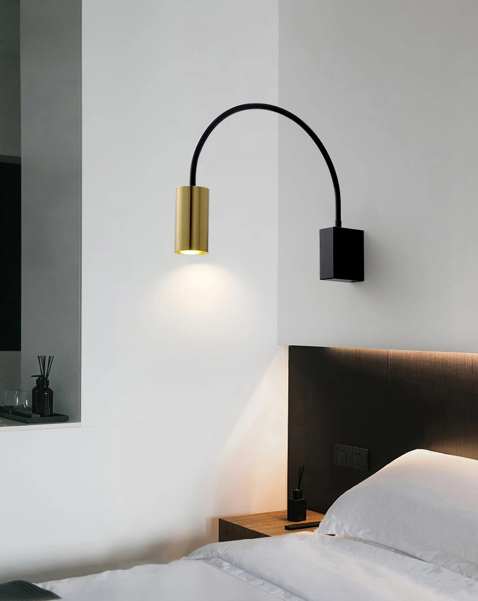Zevace Contemporary Wall Lamp - Image 19