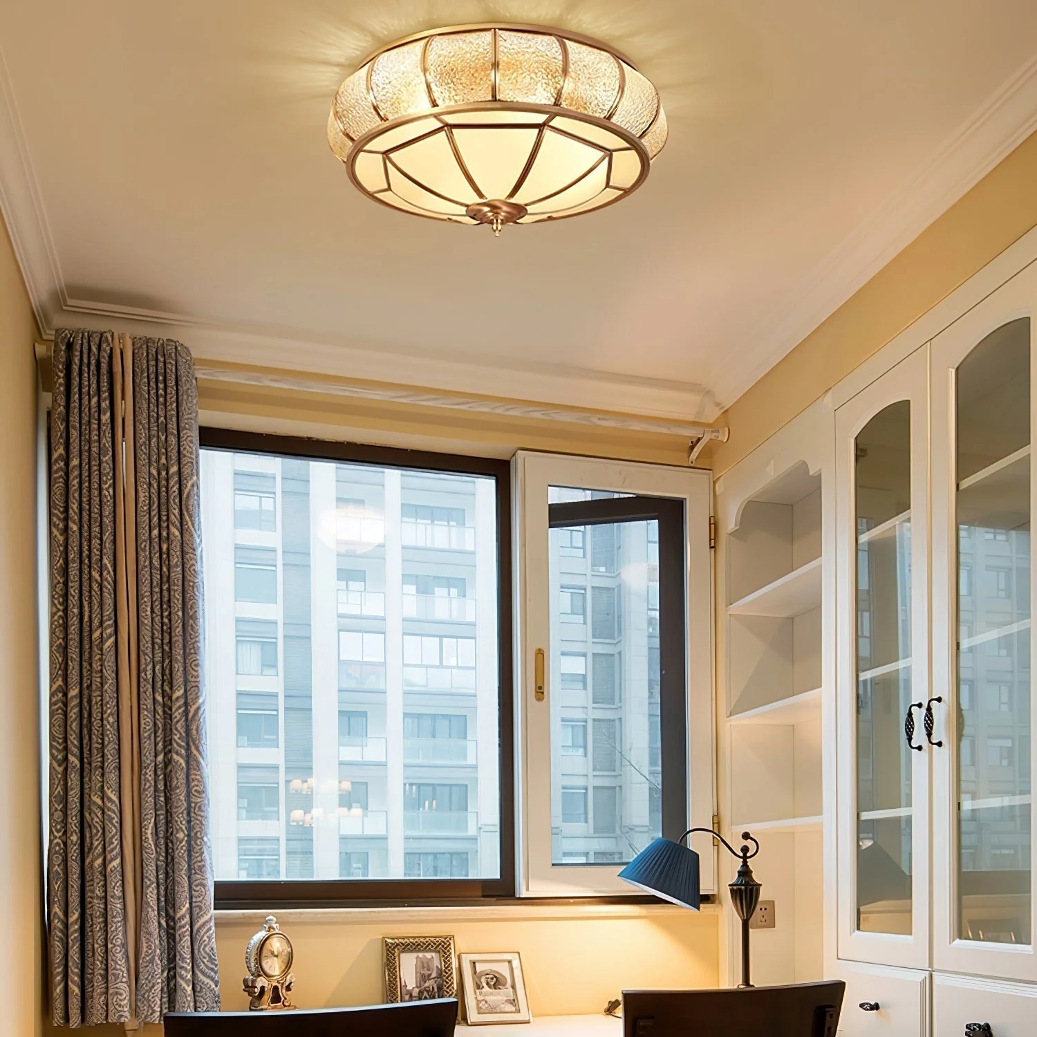 Zothaus Traditional Round Textured Glass Ceiling Light - Image 6